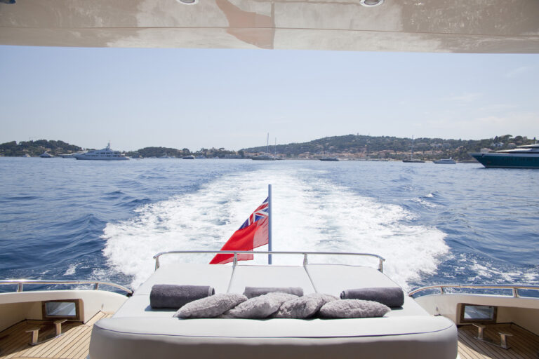 Yacht ICARE - 004