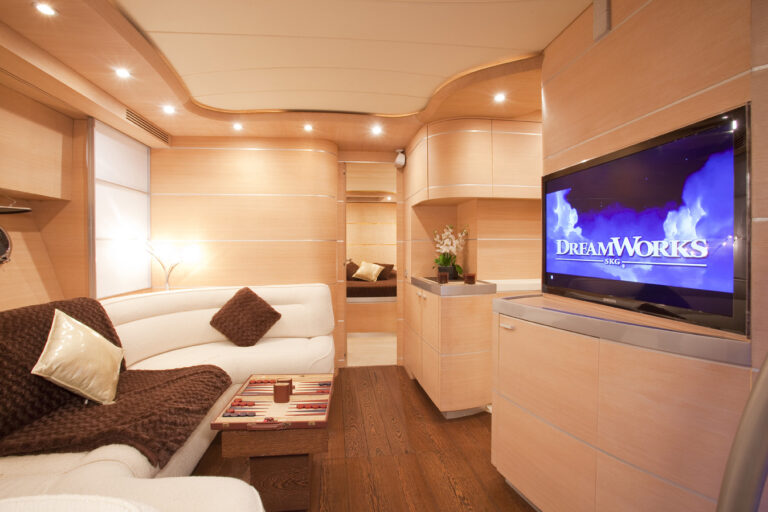 Yacht ICARE - 011