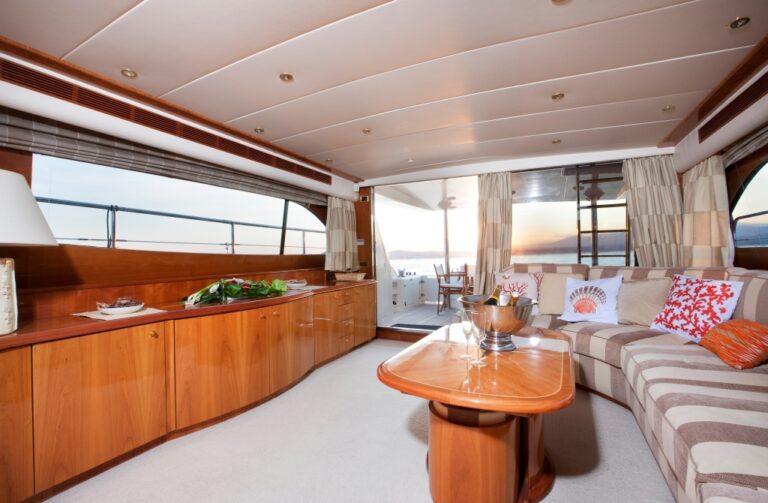 Yacht JINA 1 -  Salon 2