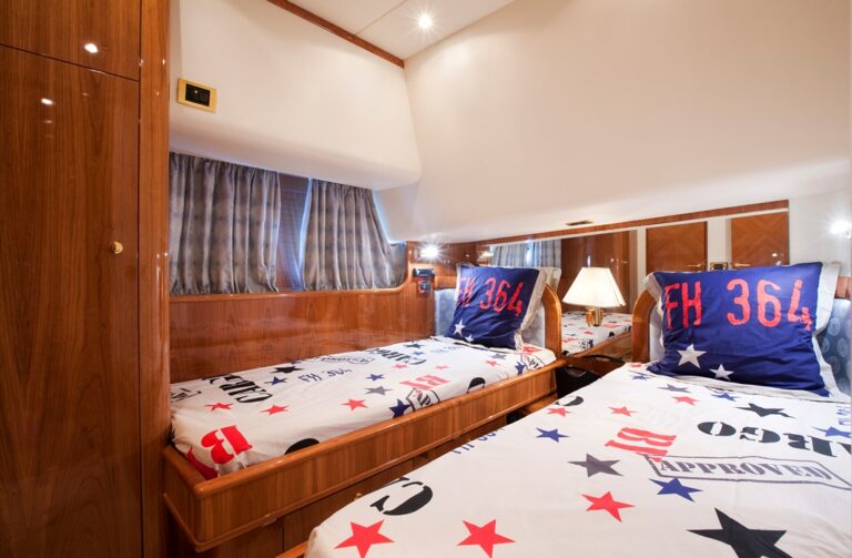Yacht JINA 1 -  Twin Cabin