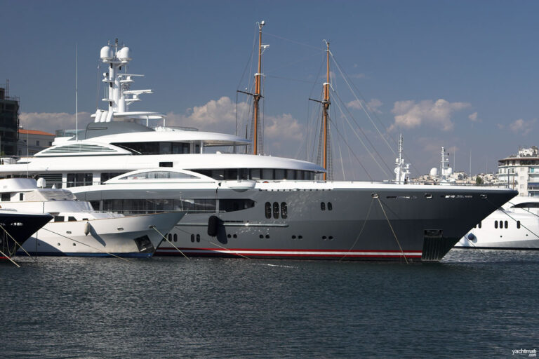Yacht KISMET - Image by YachtMati