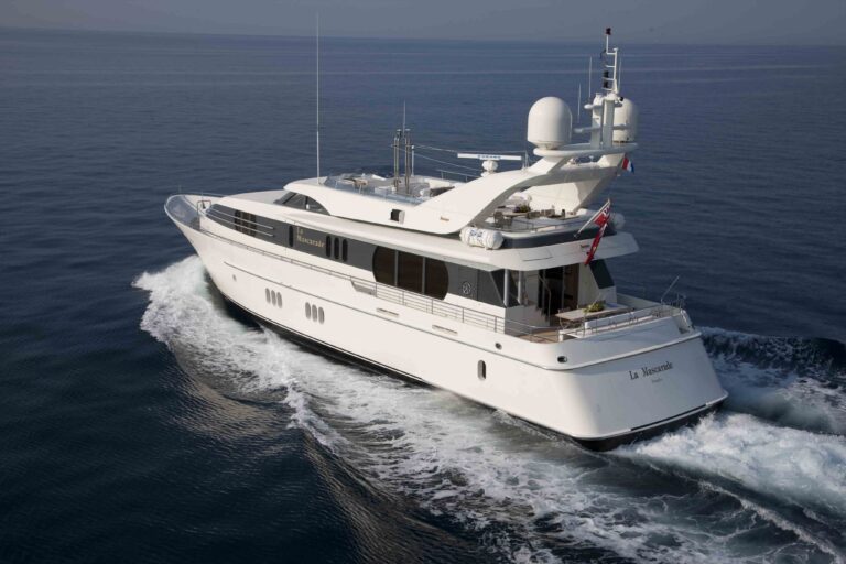 Yacht LA MASCARADE -  Cruising