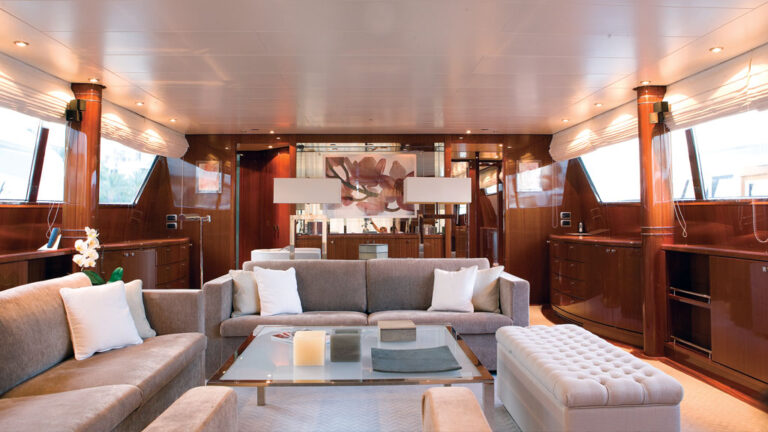 Yacht LAS BRISAS -  Main Salon