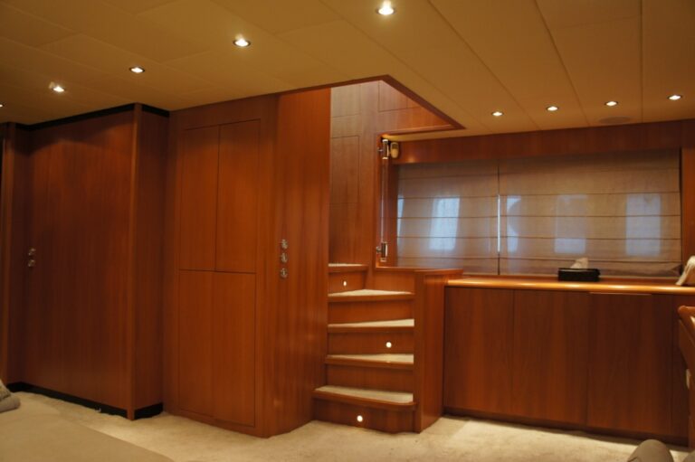 Yacht LAST CHANCE -  Lower Salon 3