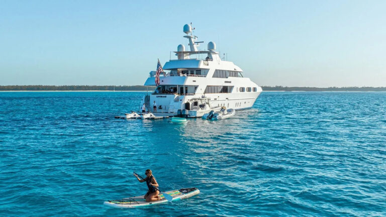 Yacht LEVERAGE