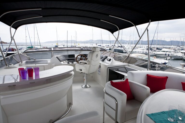 Yacht LUDI -  Flybridge 2