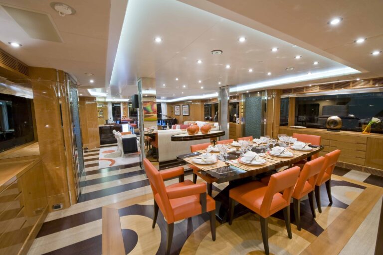 Yacht MAG III By Benetti - Dining