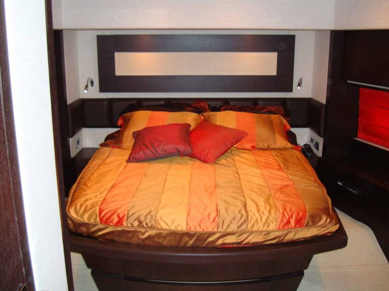 Yacht MR LOUIS - VIP Cabin