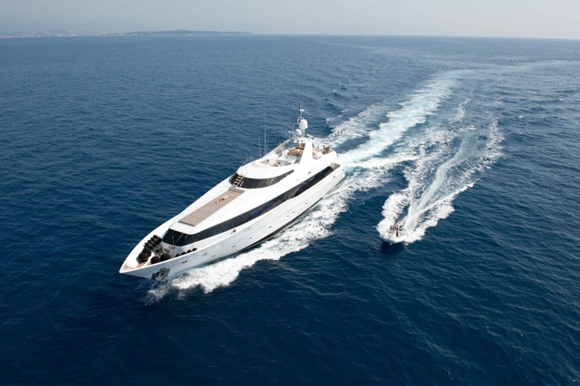 Yacht PALM B - Cruising with Tender