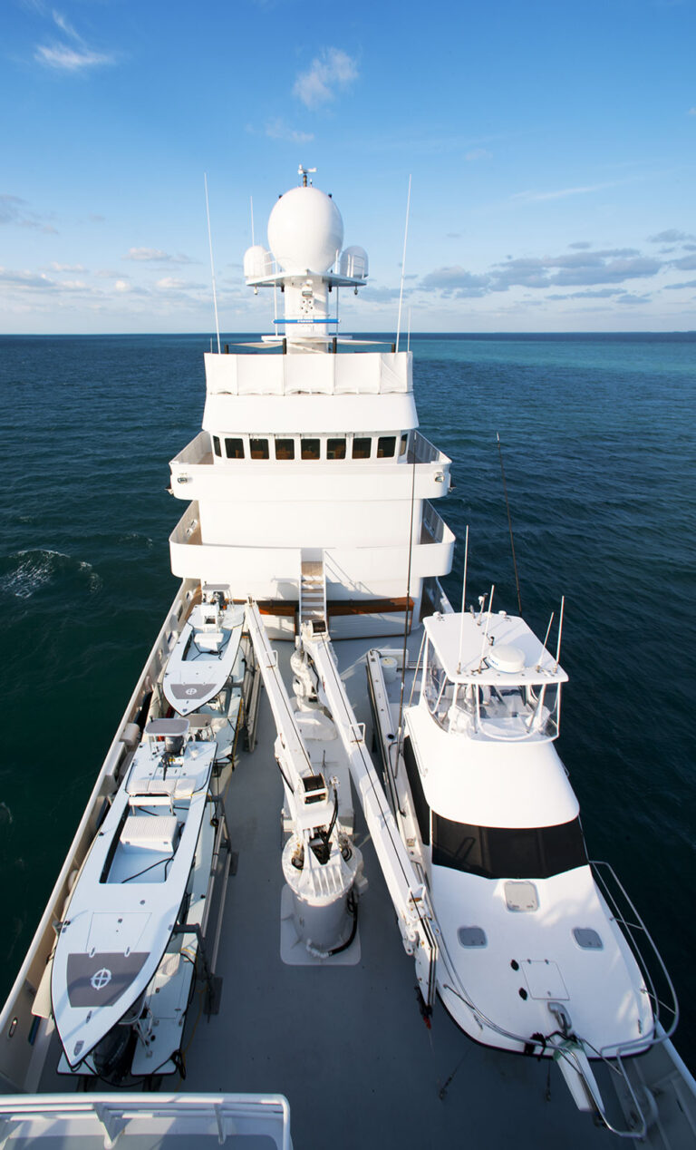 Yacht PANGAEA -  Foredeco