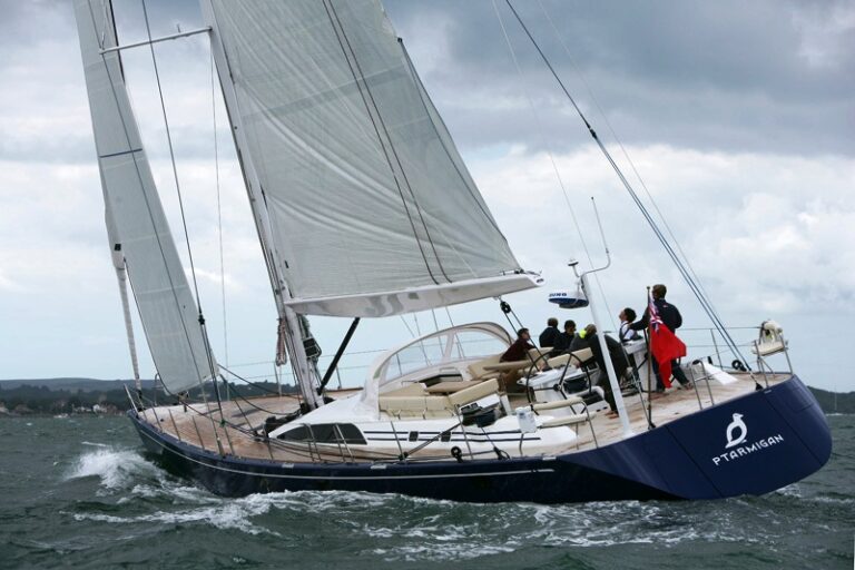 Yacht PTARMIGAN -  Sailing