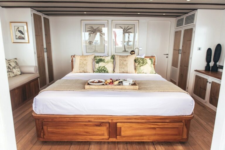 Yacht RASCAL - 012