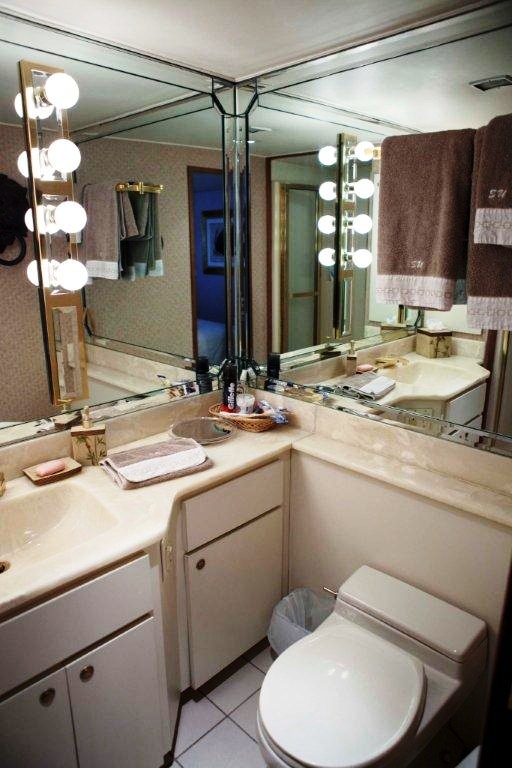 Yacht S & U - Guest Ensuite