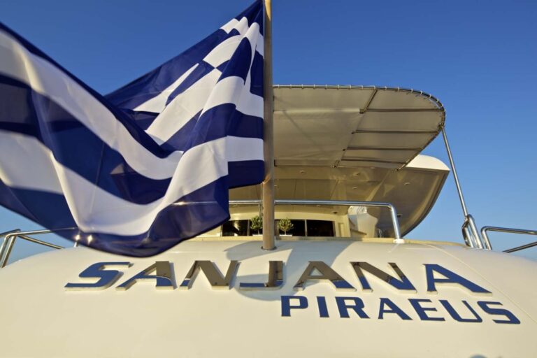 Yacht SANJANA -  Chartering in Greece