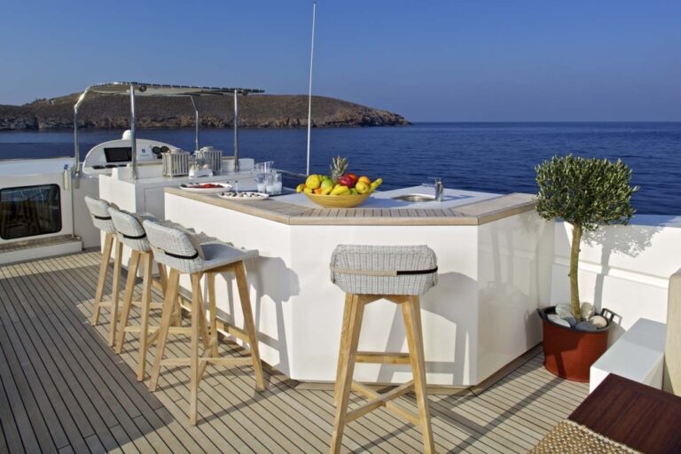 Yacht SANJANA -  Sundeck bar