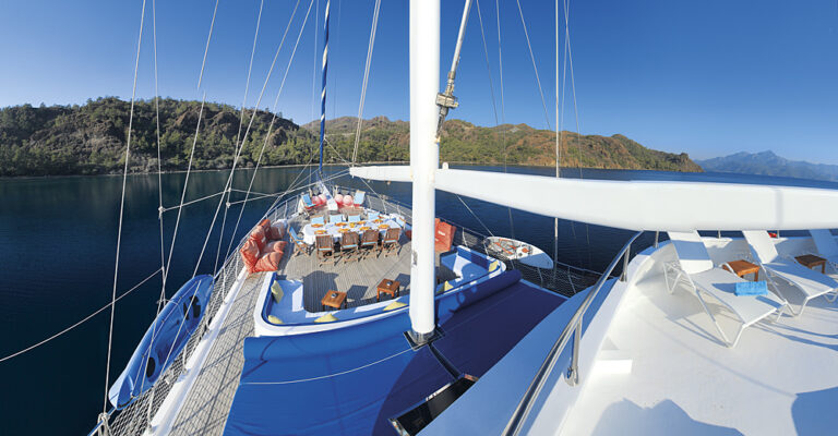 Yacht SARAYLI  I - Sundeck And Foredeck