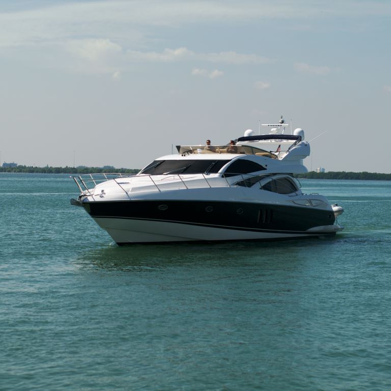 Yacht SAYANORA - Port Side