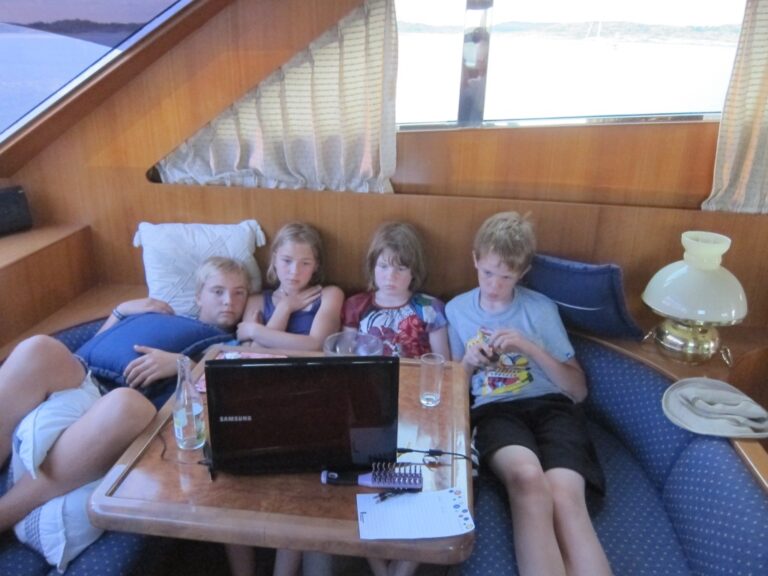 Yacht SEA DREAM -  Watching TV indoors