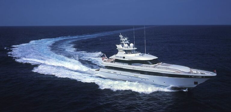 De Voogt Naval Architects