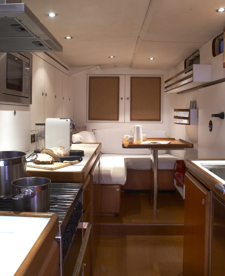 Yacht SEJAA - Galley