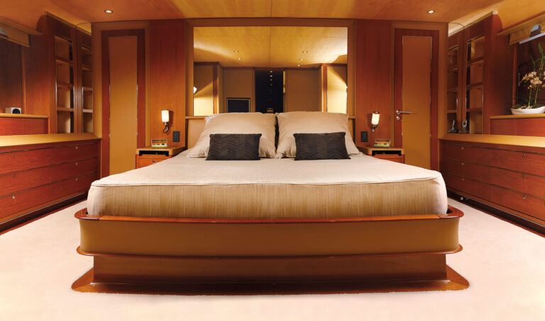 Yacht SERENITY ATLANTIC -  Master Cabin