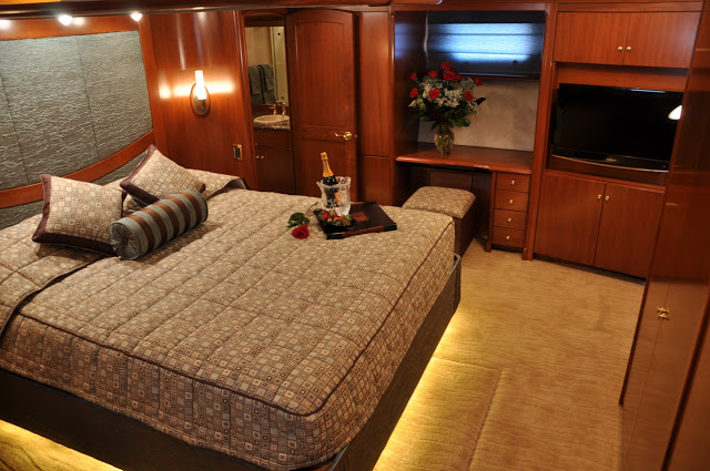Yacht SOLSTICE I -  Master Cabin