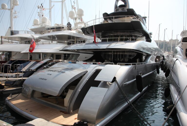 Yacht STREAMLINE - Image By Monaco Yacht Spotter