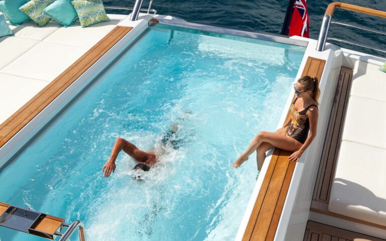 Yacht Solandge - Swimming Pool