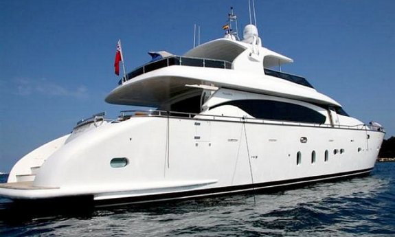 Yacht TEMPTATION DELTA -  Aft View