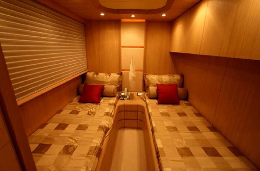 Yacht TEMPTATION DELTA -  Twin Cabin