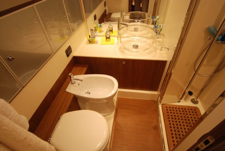 Yacht TEONE - Ensuite 2