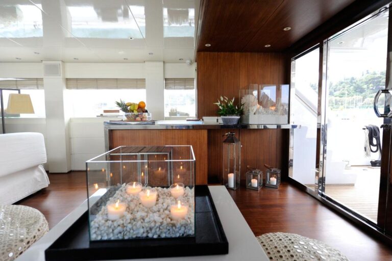 Yacht TROPICANA -  Main Salon 2