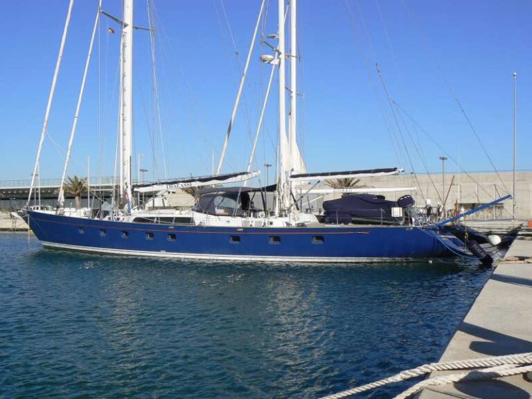 Yacht Thalassi