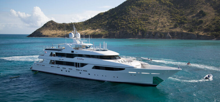 Yacht Trending By Westport - Carbbean With Water Toys
