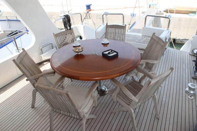 Yacht VANGUARD - Aft Deck Al Fresco Dining