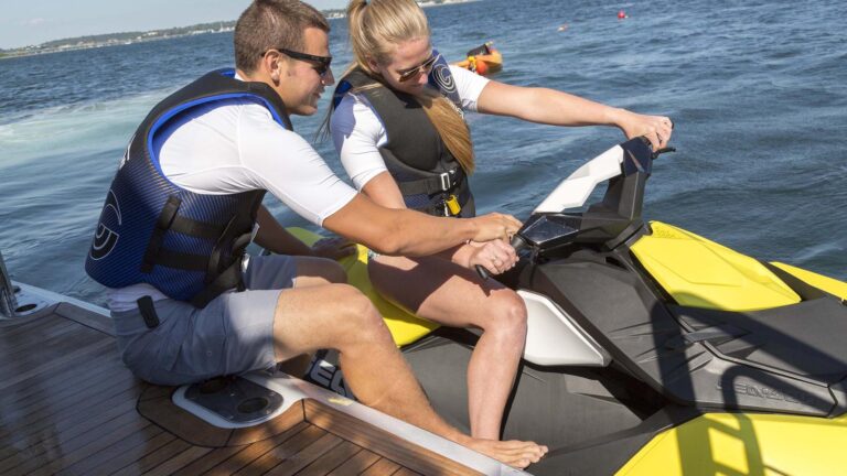 Yacht Charter Vacation