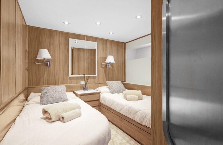 Cabin With Double Bed