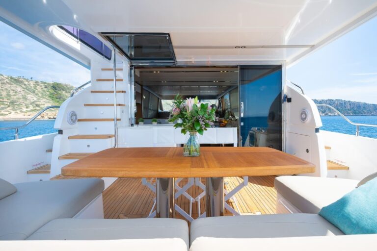 Exterior Relaxation Area With Dining