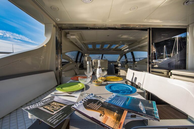ZEUS Exterior - Aft Deck Dining