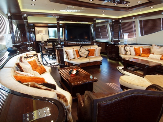 ZEUS - Saloon