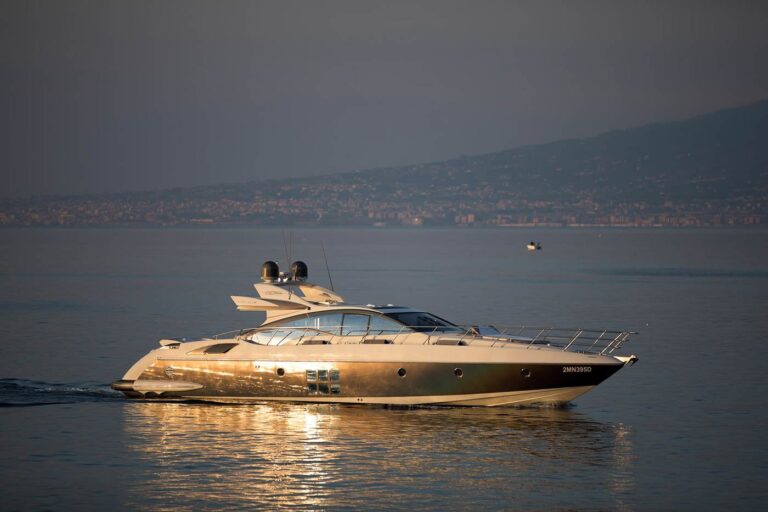 ZEUS Exterior