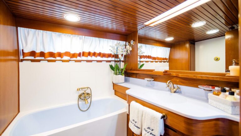 ensuite bathroom
