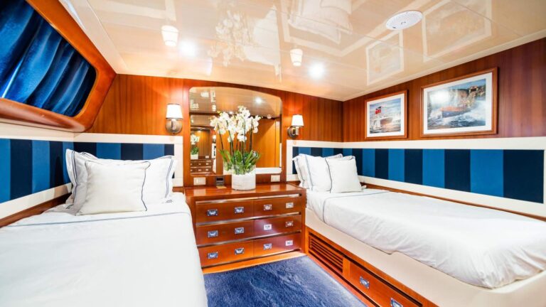 twin cabin