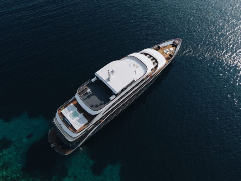 Aerial View Of Lady Eleganza