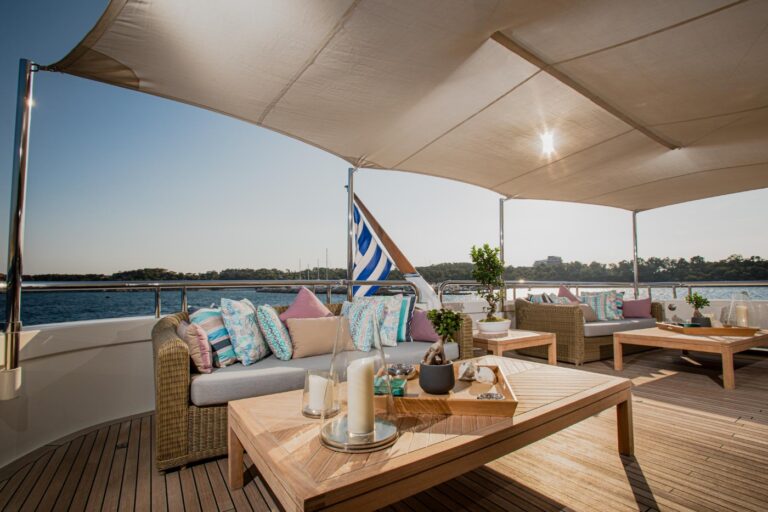 Aft Deck -01