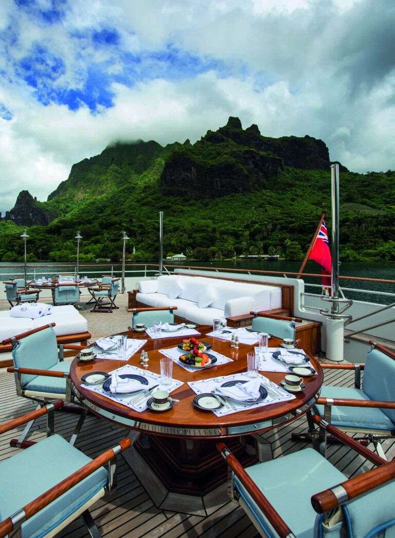 Aft Deck Al Fresco Dining Setting