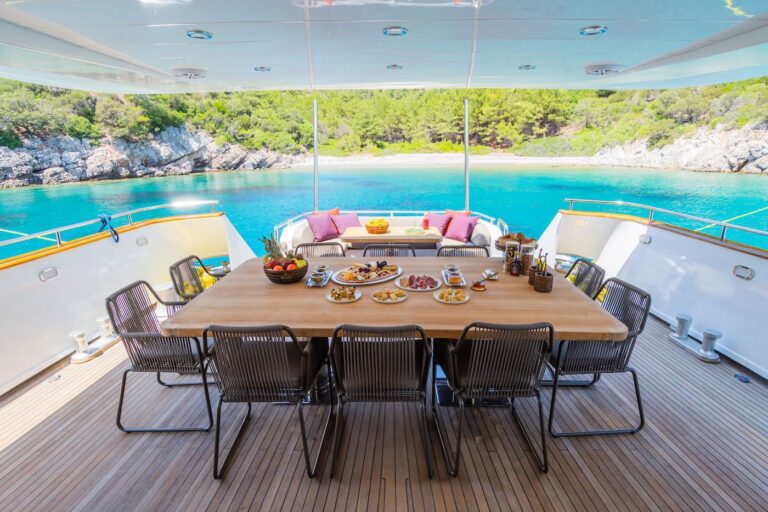 Aft Deck Dining