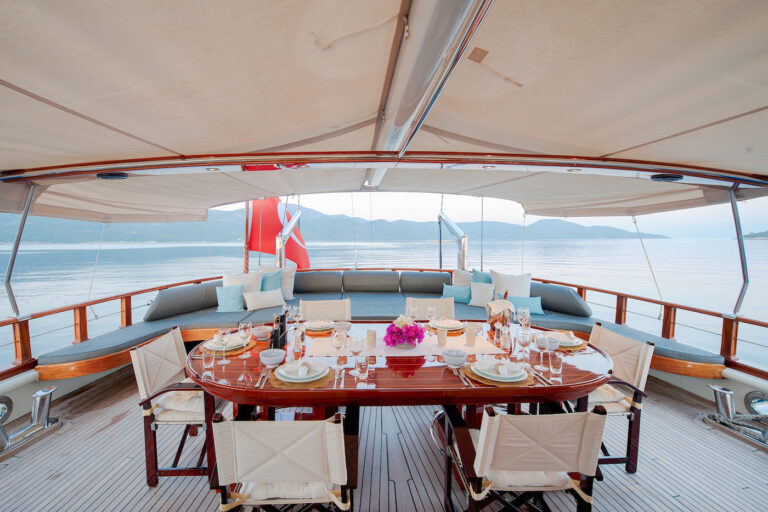 Aft Deck Exterior Dining