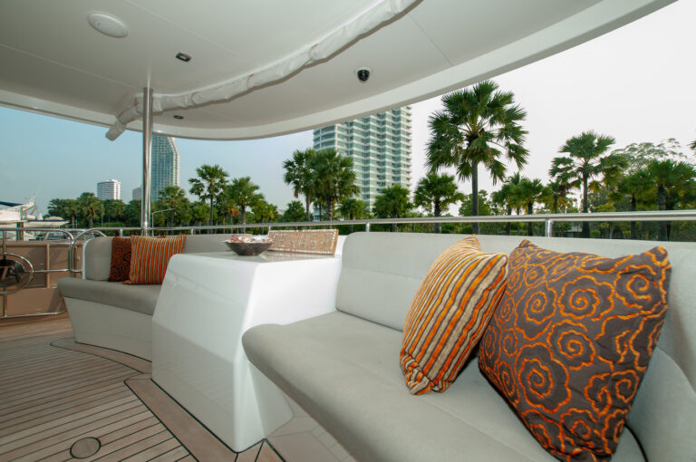 Aft Exterior Seating Area