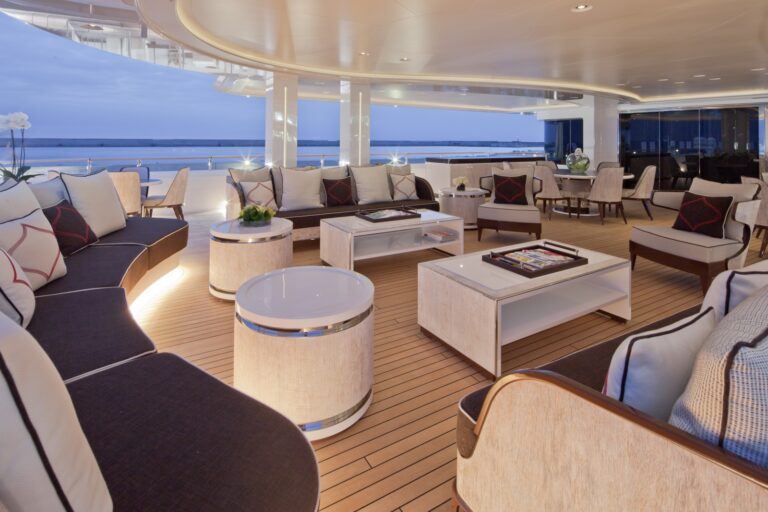 Aft Louning And Socialising Area